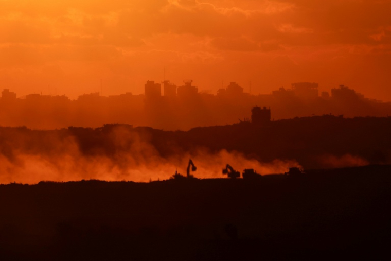 La bande de Gaza vue depuis Israël, le 14 octobre 2025 ( AFP / Jalaa MAREY )