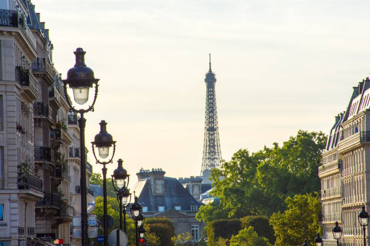 L'immobilier parisien sous la barre des 10 000 euros au mètre carré -iStock-Travis Mitchell.jpg