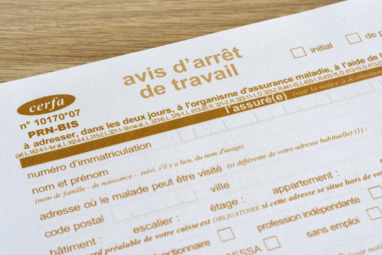 Du nouveau concernant les arrêts de travail et la lutte contre la fraude (Crédits photo: ©  Léna Constantin - stock.adobe.com)