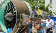 Le moteurs GTF de Pratt & Whitney exposé au Capitol Hille à Wasgington, le 19 juillet 2017 ( AFP / PAUL J. RICHARDS )