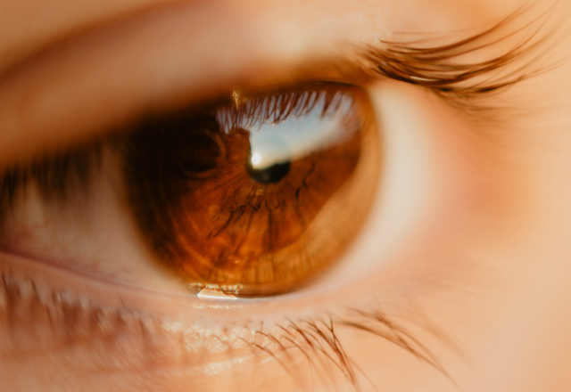 GS010 a permis une amélioration statistiquement significative de l’acuité visuelle mais cette amélioration s’est produite dans les deux yeux… alors qu’un seul était traité. (crédit : Pexels)