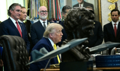Le président américain Donald Trump dans le Bureau ovale, le 4 juin 2026 ( AFP / Brendan SMIALOWSKI )