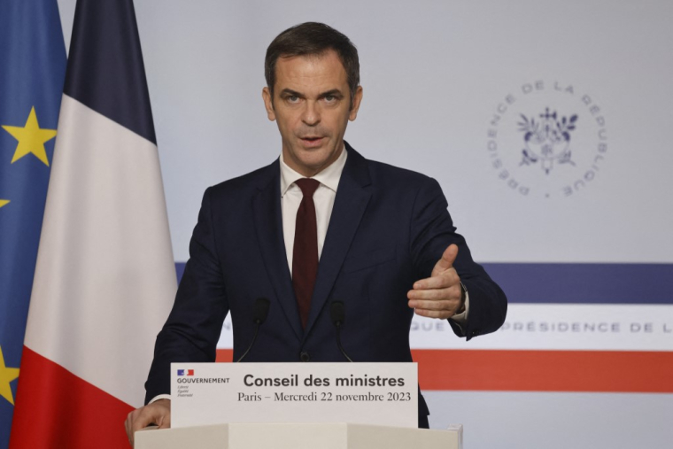 Olivier Veran à Paris, le 22 novembre 2023. ( AFP / LUDOVIC MARIN )