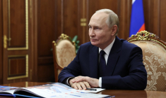 Vladimir Poutine à Moscou, en Russie, le 28 octobre 2025. ( POOL / ALEXANDER KAZAKOV )