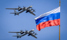 La production du Tu-95 a été arrêtée en 1992 (illustration) ( AFP / YURI KADOBNOV )