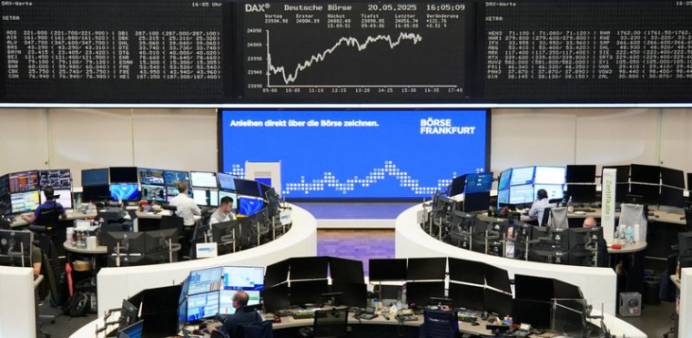 L'indice boursier allemand DAX est représenté à la bourse de Francfort