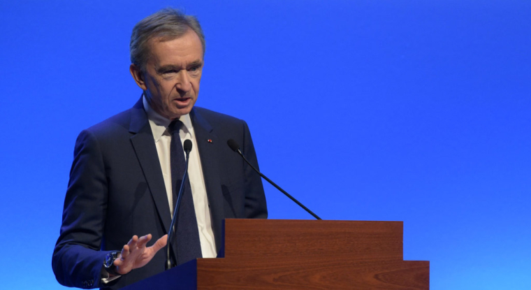 Bernard Arnault possédait 46,84% du capital de LVMH fin 2017. (© E. Piermont / AFP)