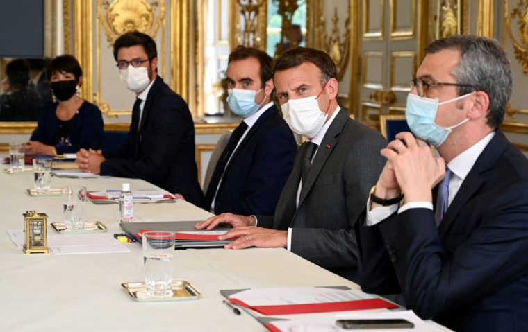 LE MAINTIEN DU RÉFÉRENDUM EN NOUVELLE-CALÉDONIE SUSCITE LA COLÈRE DANS LE PACIFIQUE