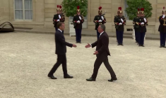 Emmanuel Macron reçoit le président du Portugal Antonio José Seguro à l'Elysée