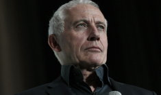 Le lobbyiste et conseiller politique de la Fédération nationale des chasseurs (FNC) Thierry Cost, lors de l'assemblée générale de la FNC à Paris le 22 mars 2022.  ( POOL / STEPHANE DE SAKUTIN )