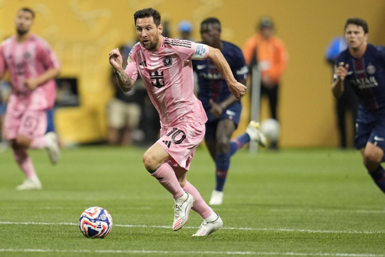 Lionel Messi évoque « la très bonne relation » avec ses anciens coéquipiers du PSG