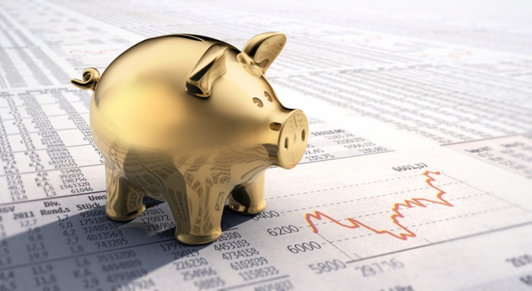 Depuis un arrêté du 27 janvier 2021, il est possible de réviser le taux du Livret A en dehors des deux échéances habituelles de février et août (Crédit photo : Fotolia)