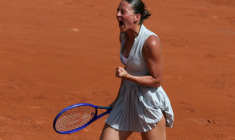 L'Ukrainienne Marta Kostyuk victorieuse de l'Espagnole d'origine russe Oksana Selekhmeteva pour son entrée à Roland-Garros, le 24 mai 2026  ( AFP / ALAIN JOCARD )
