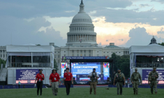 Les autorités américaines évacuent le National Mall, lieu des célébrations de la fête nationale à Washington, le 4 juillet 2026 ( GETTY IMAGES NORTH AMERICA / Kevin Dietsch )