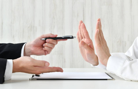 Assurances diverses : mode d’emploi pour résilier vos contrats / iStock.com - takasuu