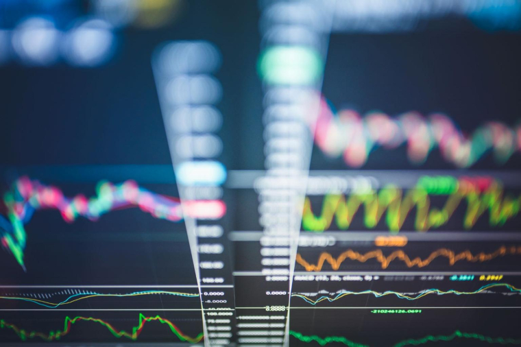 Les autorités alertent massivement contre les risques liés à l’investissement sur les marchés financiers crédit photo : Getty Images