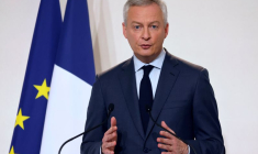 FRANCE: LE MAIRE INSISTE POUR UNE RÉFORME DES RETRAITES DÈS LA CRISE PASSÉE