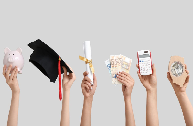 (Jeune diplômé : quelle stratégie financière adopter dès le versement de son premier salaire ? - Crédit photo : Adobe Stock)