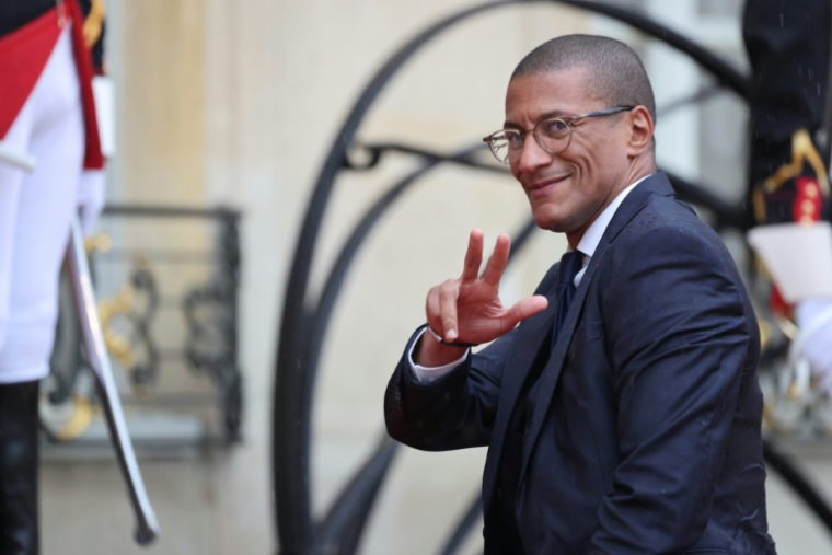 Karim Bouamrane, maire de Saint-Ouen-sur-Sein, Paris le 5 juin 2025 ( AFP / Ludovic MARIN )