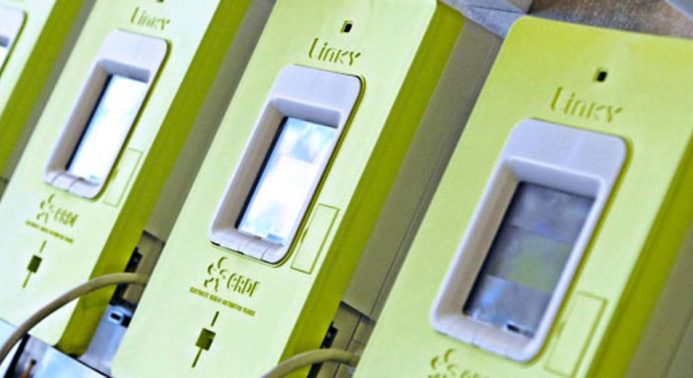 Solutions 30 est l'un des principaux installateurs du compteur Linky en France. (© Solutions 30)