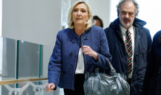 Verdict du procès concernant les accusations de détournement de fonds de l'UE par la dirigeante d'extrême droite française Marine Le Pen et le parti RN, à Paris