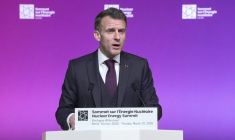 Macron vante le nucléaire civil facteur d'"indépendance" en ouverture d'un sommet