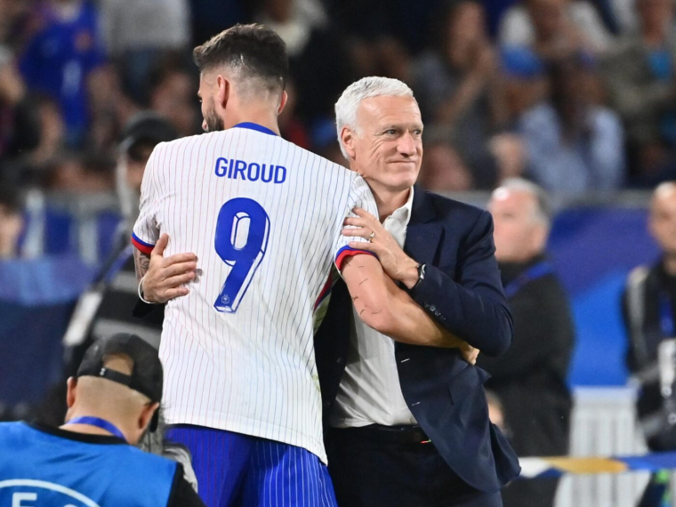 Didier Deschamps évacue la tentation d'un retour de Giroud