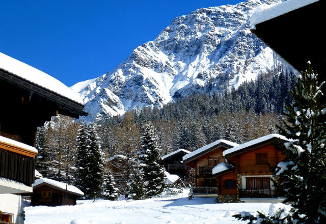 l'immobilier de montagne connait une progression des prix dans les stations les plus renommées ( Crédits : Pixabay ykaiavu)