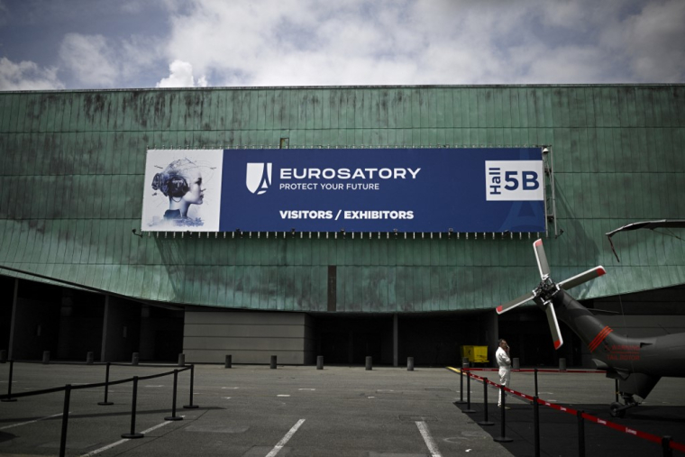 ( AFP / JULIEN DE ROSA )