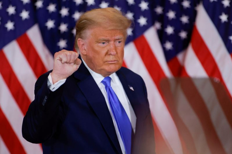 TRUMP REVENDIQUE SA VICTOIRE ALORS QUE L'ISSUE DE L'ÉLECTION RESTE INDÉCISE