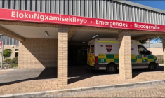 Au Cap, les ambulanciers "prient" avant d'intervenir dans les quartiers chauds