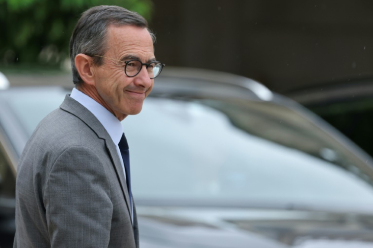 Le ministre de l'Intérieur Bruno Retailleau à la sortie du Conseil des ministres à l'Elysée, le 16 juillet 2025 à Paris ( AFP / Ludovic MARIN )