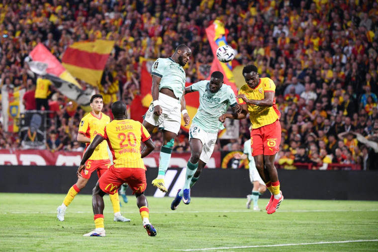 Mezian Mesloub propulse Lens en C1 et Nantes en Ligue 2