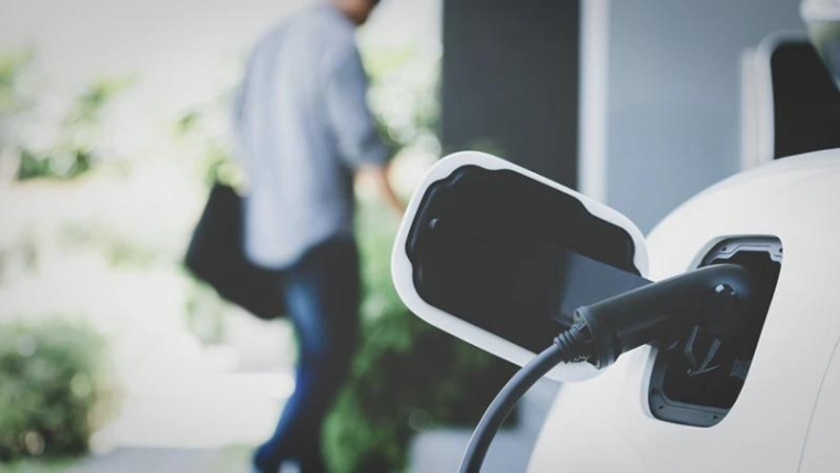 Automobile : Bercy compte mettre fin à la prime à la conversion