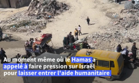 Des Palestiniens fuient les frappes israéliennes sur la bande de Gaza