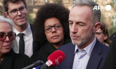 Municipales à Paris: "Ça va se jouer entre Rachida Dati et nous" estime Emmanuel Grégoire