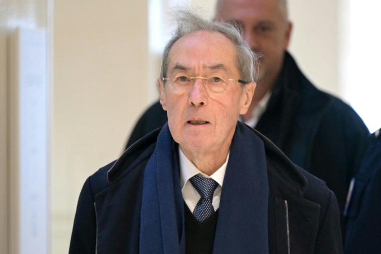 Claude Guéant, le 20 janvier 2025 au tribunal judiciaire de Paris ( AFP / Bertrand GUAY )