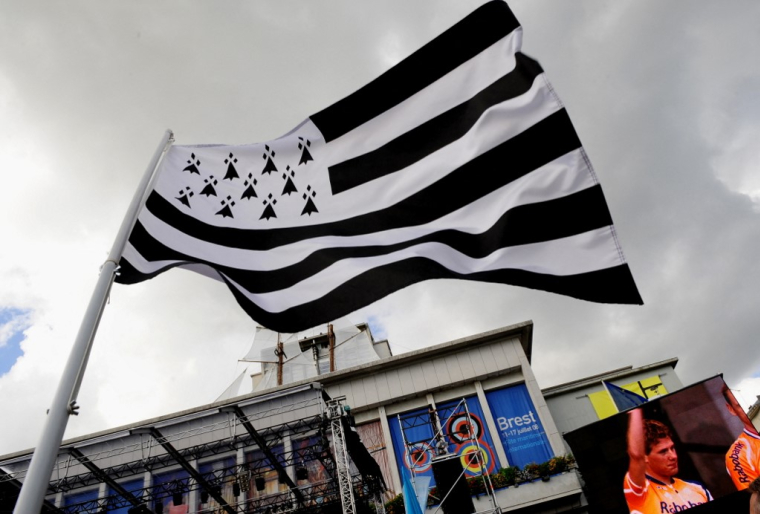 ( AFP / FRED TANNEAU )