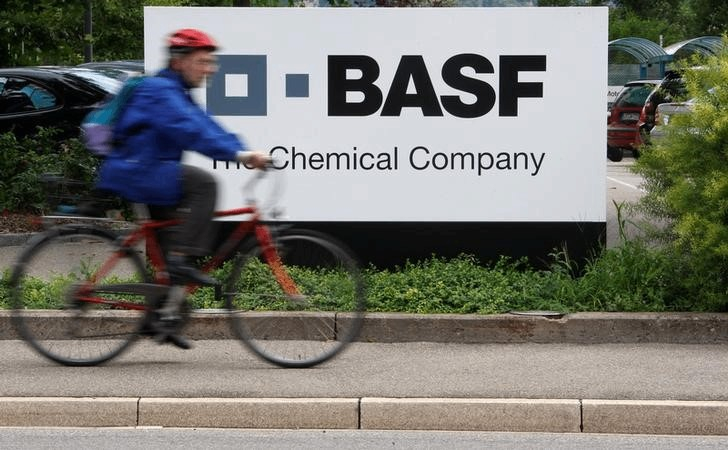 BASF VA CHANGER DE PRÉSIDENT DU DIRECTOIRE