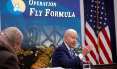 ETATS-UNIS: BIDEN ESPÈRE QUE DE NOUVEAUX PRODUCTEURS DE LAIT MATERNISÉ VONT ÉMERGER