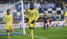 Kolo Muani porte encore la Juve