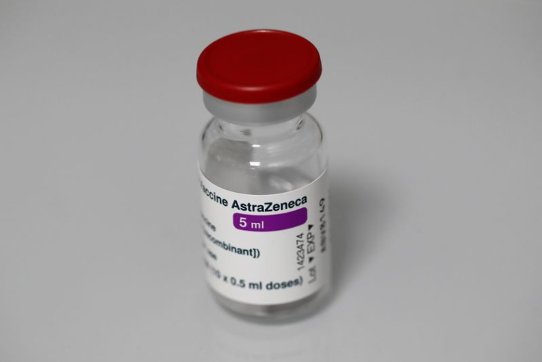 CORONAVIRUS/FRANCE: LA HAS RECOMMANDE LA REPRISE DE LA VACCINATION AVEC ASTRAZENECA MAIS QUE POUR LES PLUS DE 55 ANS