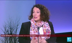 Poutine évoque des "néonazis toxicomanes" à la tête de l'Ukraine