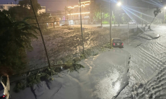 Inondation à Hualien, à Taïwan, après la rupture d'une digue naturelle pendant le passage du typhon Ragasa, le 23 septembre 2025 ( AFP / STR )