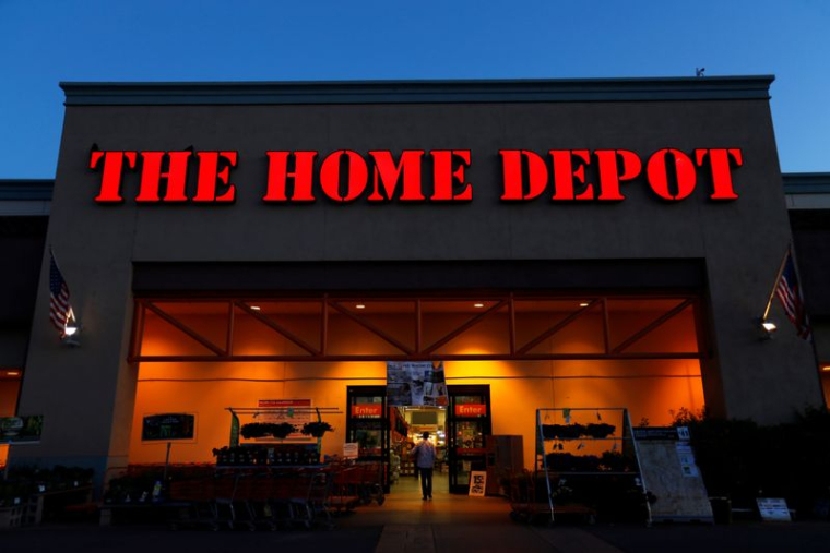 APRÈS L'EXPLOSION DE LA DEMANDE EN 2020, HOME DEPOT JETTE LE DOUTE SUR 2021
