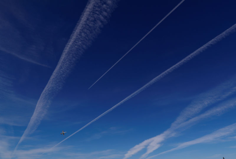 LE SECTEUR AÉRIEN FAIT PEU CONTRE LE CHANGEMENT CLIMATIQUE, SELON UNE ÉTUDE