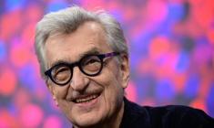 Le réalisateur allemand Wim Wenders, président du jury de la Berlinale, lors d'une conférence de presse à Berlin, le 12 février 2026 ( AFP / John MACDOUGALL )