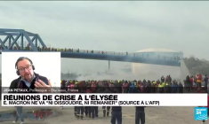 Réunion de crise à l'Élysée : Emmanuel Macron ne va "ni dissoudre, ni remanier" selon l'AFP