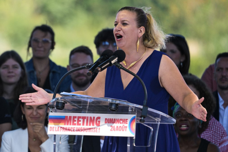 Mathilde Panot à Châteauneuf-sur-Isère, le 24 août 2025. ( AFP / JEAN-PHILIPPE KSIAZEK )