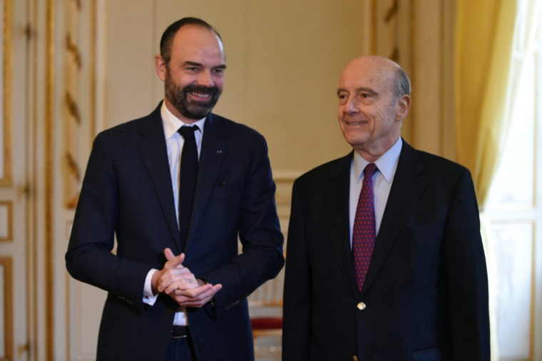 Edouard Philippe (G) et Alain Juppé, le 1er février 2019 à Bordeaux ( AFP / MEHDI FEDOUACH )